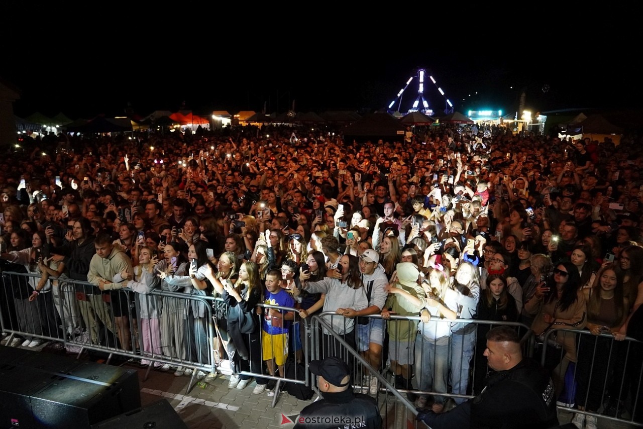 Jarmarki Czerwińskie 2024: koncert SKOLIM [11.08.2024] - zdjęcie #52 - eOstroleka.pl