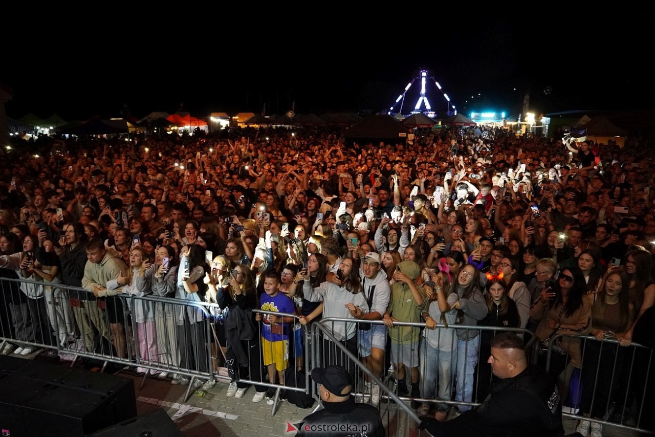 Jarmarki Czerwińskie 2024: koncert SKOLIM [11.08.2024] - zdjęcie #51 - eOstroleka.pl