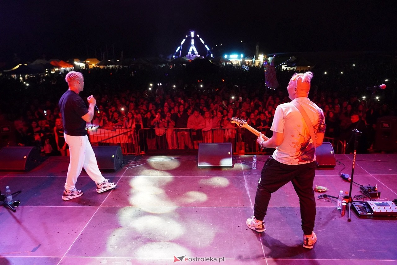Jarmarki Czerwińskie 2024: koncert SKOLIM [11.08.2024] - zdjęcie #28 - eOstroleka.pl