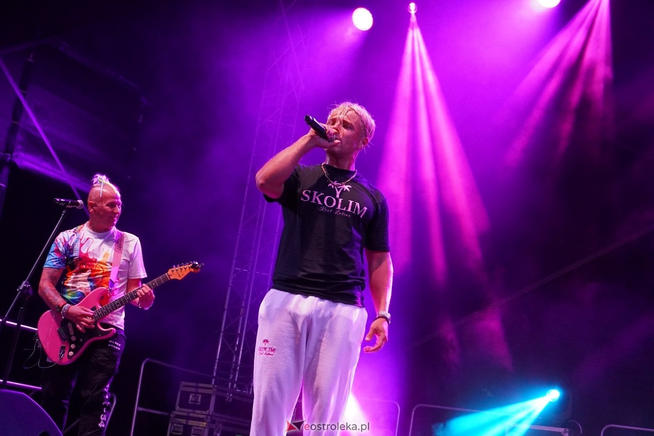 Jarmarki Czerwińskie 2024: koncert SKOLIM [11.08.2024] - zdjęcie #13 - eOstroleka.pl