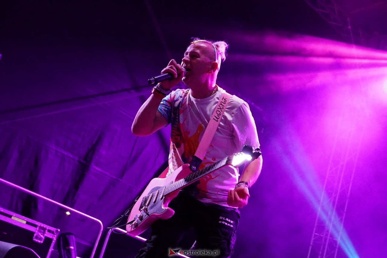 Jarmarki Czerwińskie 2024: koncert SKOLIM [11.08.2024] - zdjęcie #12 - eOstroleka.pl
