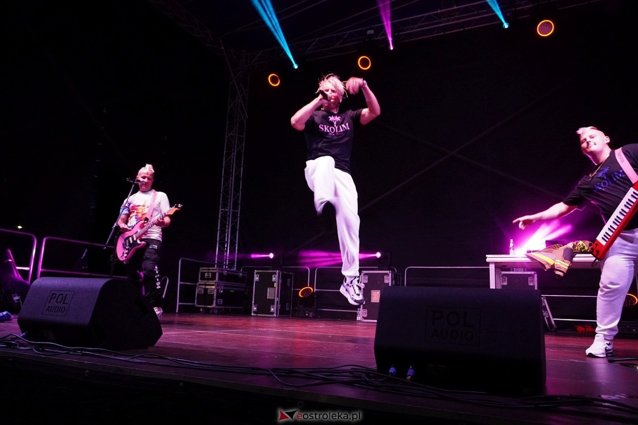 Jarmarki Czerwińskie 2024: koncert SKOLIM [11.08.2024] - zdjęcie #7 - eOstroleka.pl