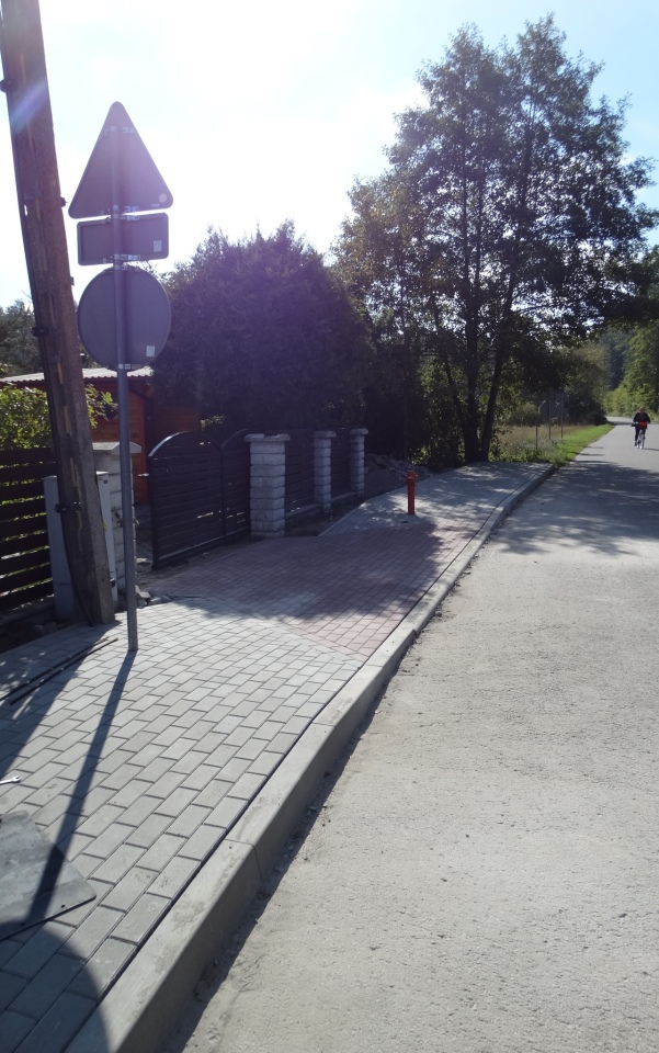 Inwestycje drogowe w Czerwinie [12.08.2024] - zdjęcie #22 - eOstroleka.pl