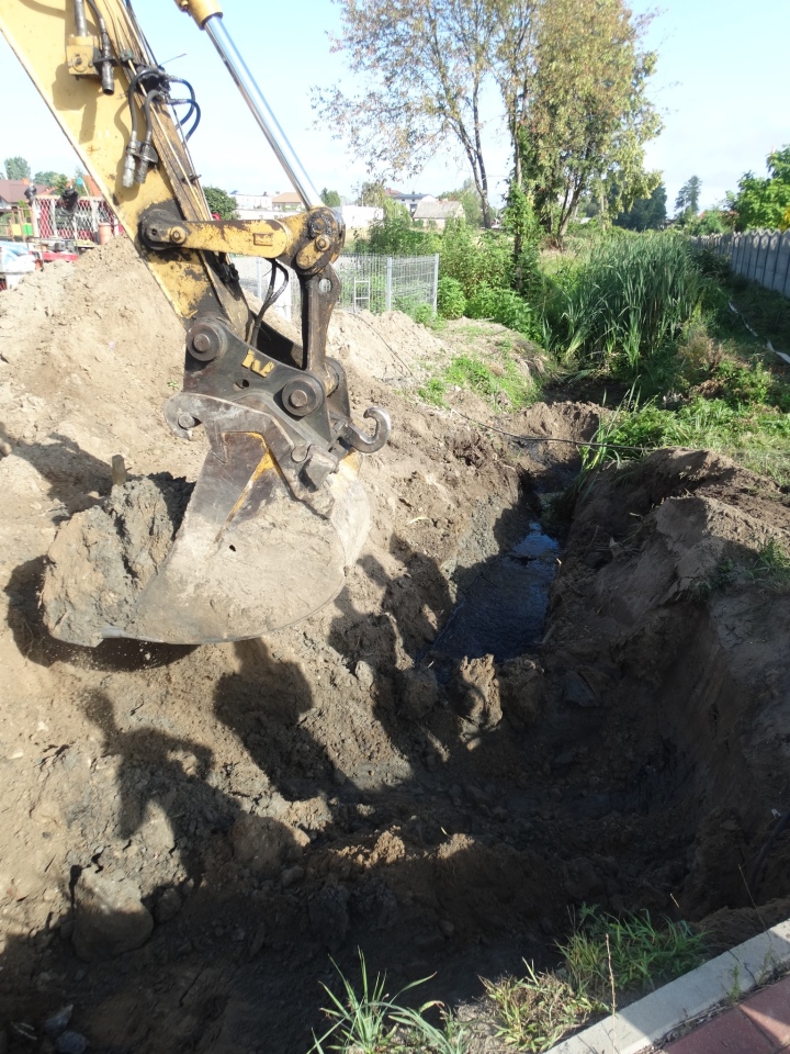 Inwestycje drogowe w Czerwinie [12.08.2024] - zdjęcie #21 - eOstroleka.pl