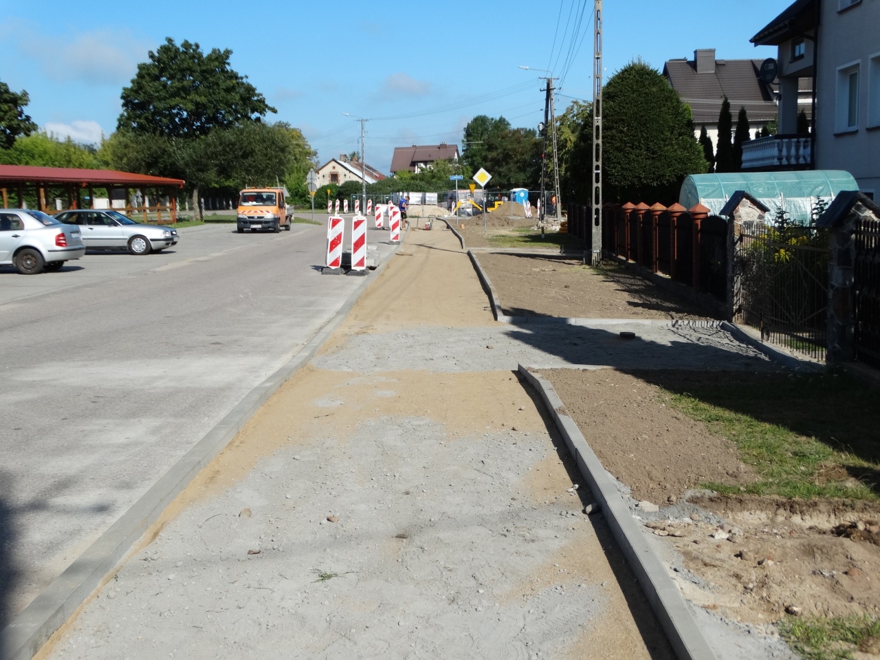 Inwestycje drogowe w Czerwinie [12.08.2024] - zdjęcie #12 - eOstroleka.pl