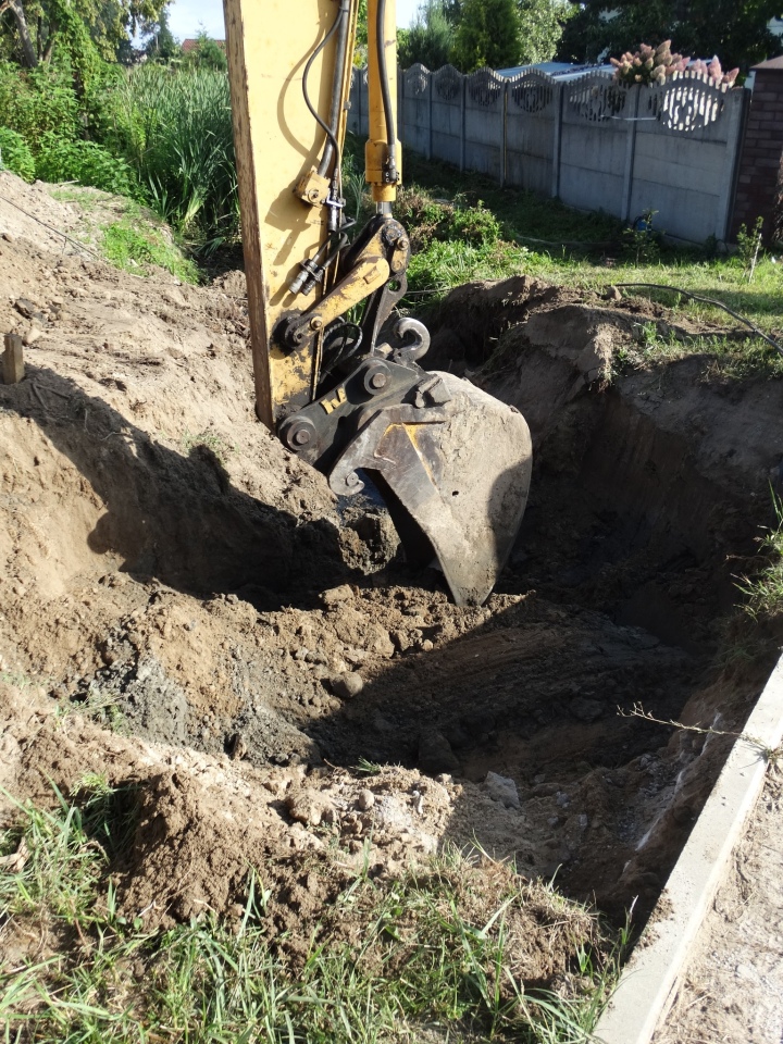 Inwestycje drogowe w Czerwinie [12.08.2024] - zdjęcie #9 - eOstroleka.pl