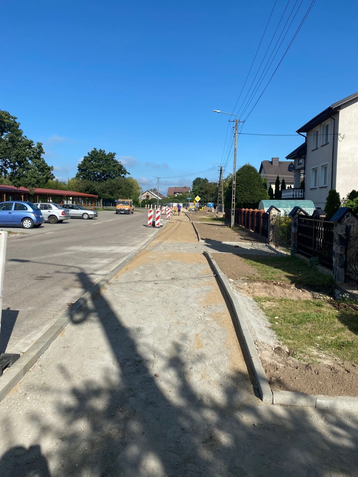 Inwestycje drogowe w Czerwinie [12.08.2024] - zdjęcie #6 - eOstroleka.pl