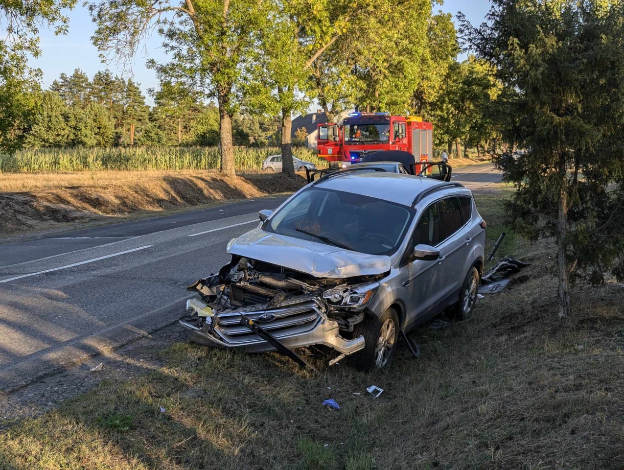 Wypadek na DK53 w Wydmusach [14.08.2024] - zdjęcie #13 - eOstroleka.pl