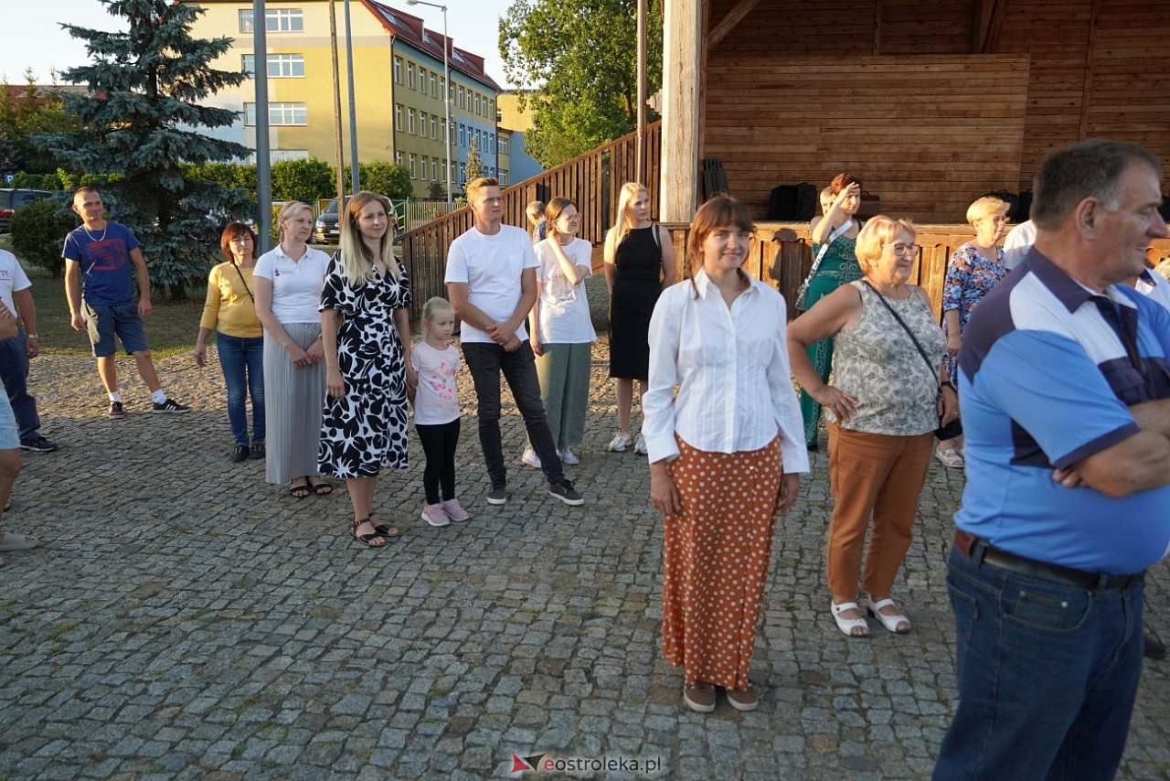 W Myszyńcu bili rekord we wspólnym wykonaniu Starej Babki [14.08.2024] - zdjęcie #73 - eOstroleka.pl