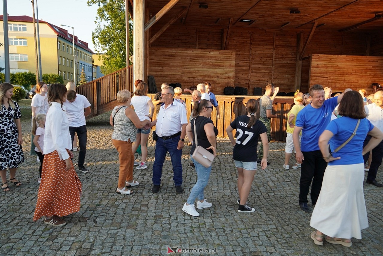 W Myszyńcu bili rekord we wspólnym wykonaniu Starej Babki [14.08.2024] - zdjęcie #65 - eOstroleka.pl