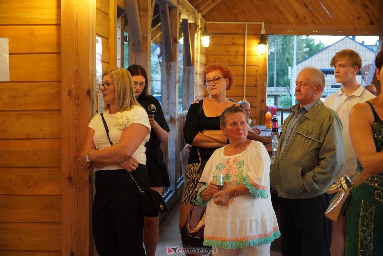 Ludowa zabawa w Myszyńcu: Muzyka i taniec połączyły pokolenia [14.08.2024] - zdjęcie #31 - eOstroleka.pl