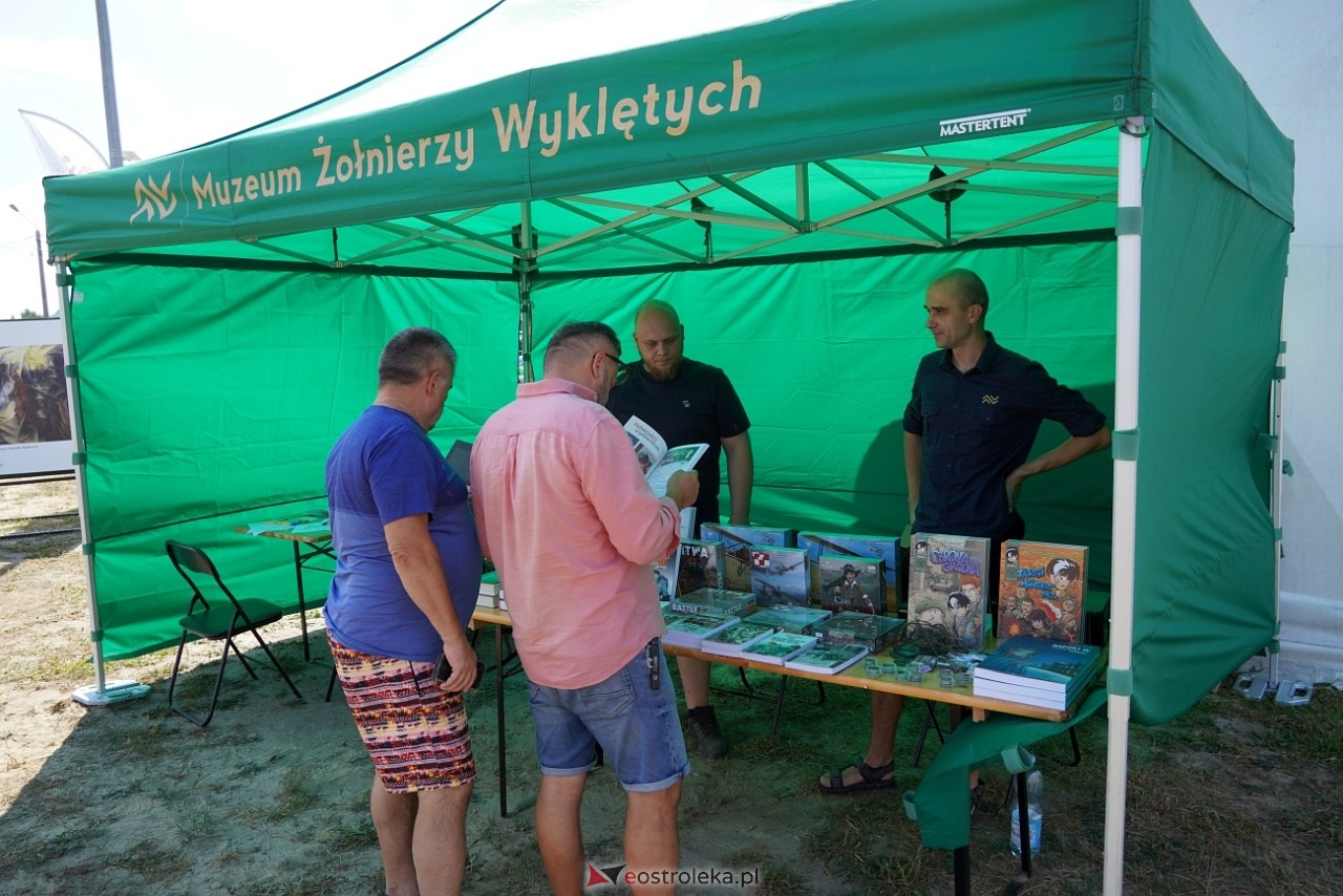 Piknik Militarny w Rzekuniu [17.08.2024] - zdjęcie #100 - eOstroleka.pl