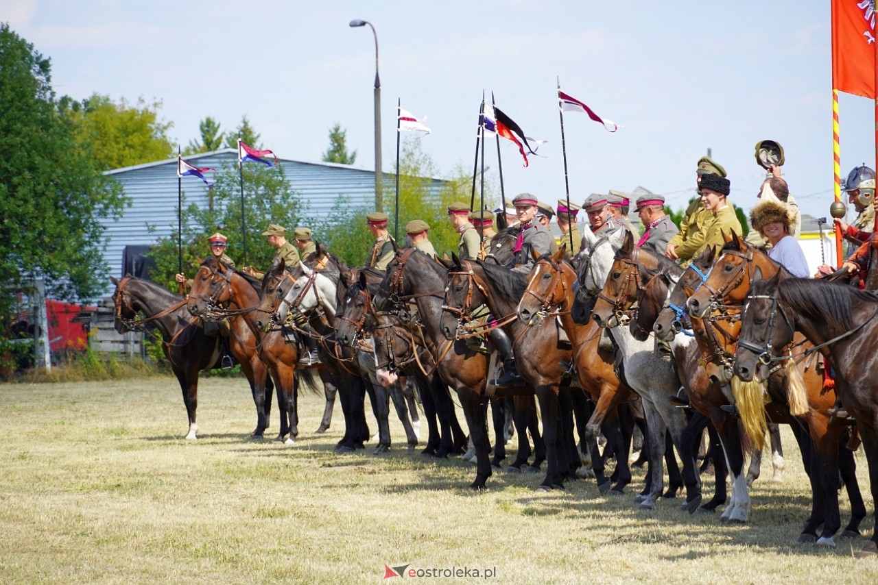 Piknik Militarny w Rzekuniu [17.08.2024] - zdjęcie #65 - eOstroleka.pl