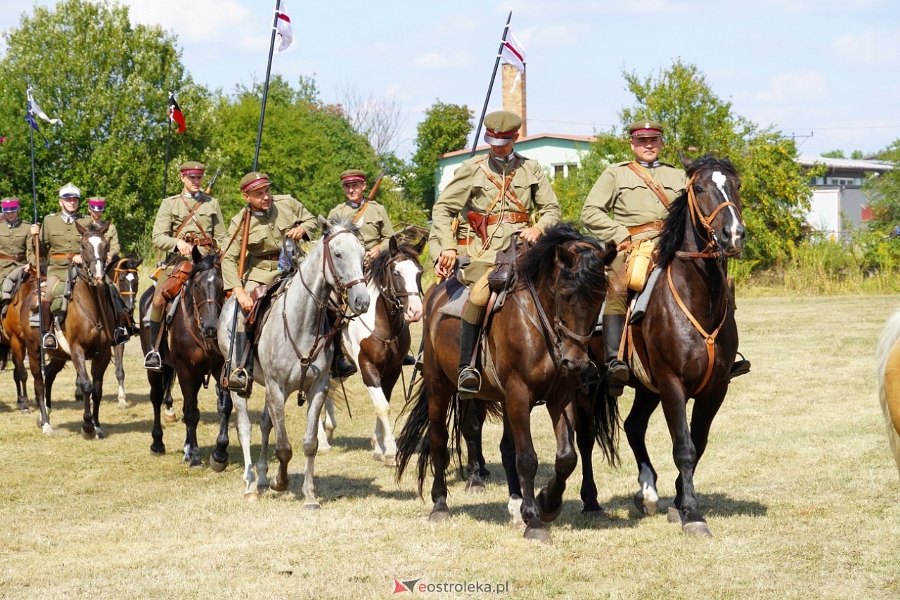 Piknik Militarny w Rzekuniu [17.08.2024] - zdjęcie #44 - eOstroleka.pl