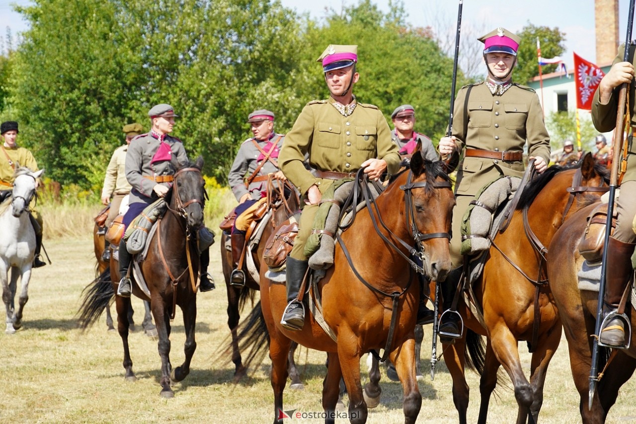 Piknik Militarny w Rzekuniu [17.08.2024] - zdjęcie #37 - eOstroleka.pl