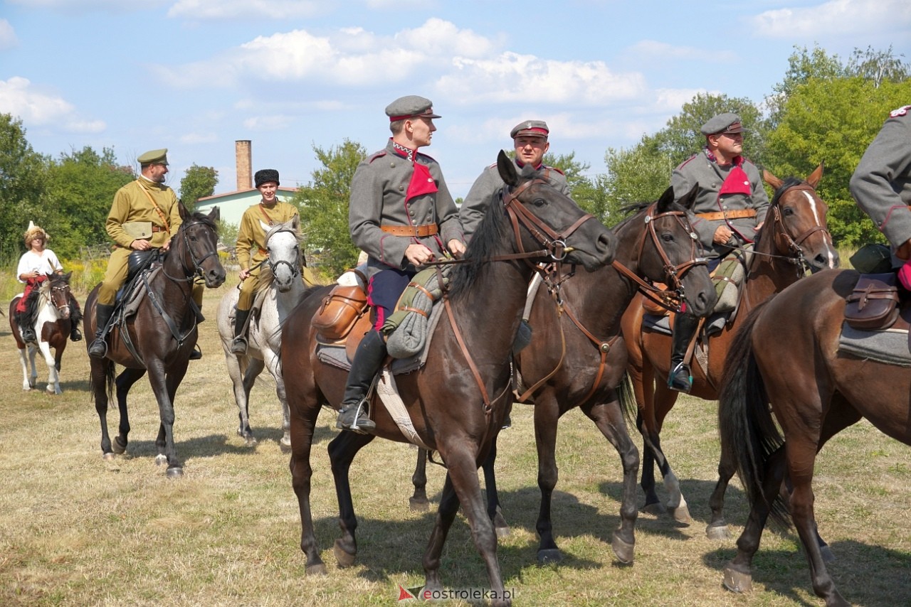 Piknik Militarny w Rzekuniu [17.08.2024] - zdjęcie #34 - eOstroleka.pl