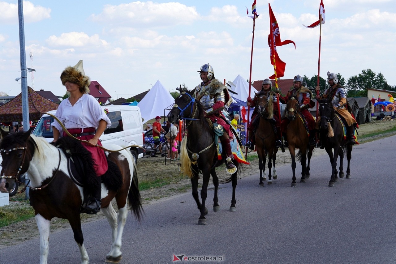 Piknik Militarny w Rzekuniu [17.08.2024] - zdjęcie #18 - eOstroleka.pl