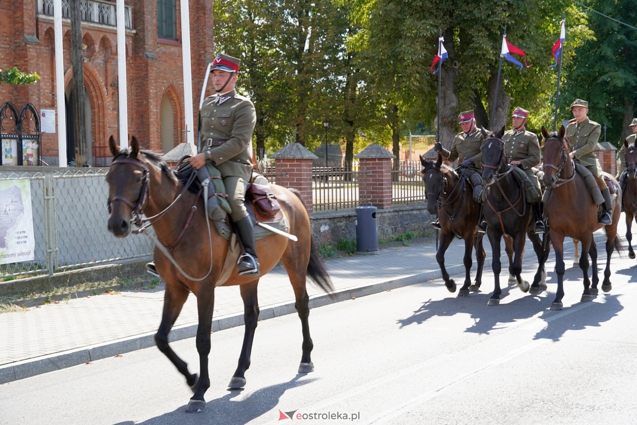 Piknik Militarny w Rzekuniu [17.08.2024] - zdjęcie #11 - eOstroleka.pl
