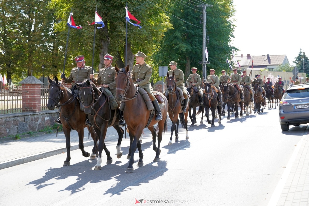 Piknik Militarny w Rzekuniu [17.08.2024] - zdjęcie #10 - eOstroleka.pl