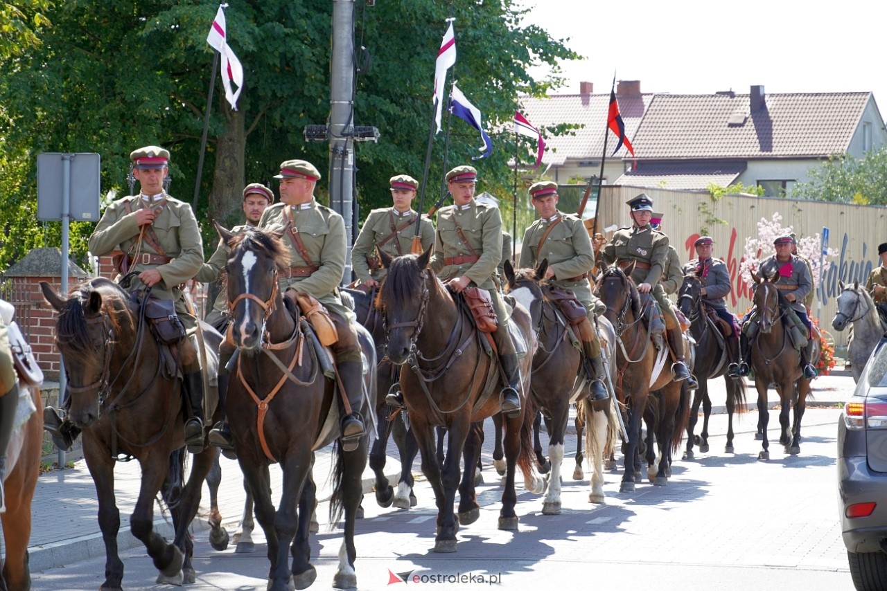 Piknik Militarny w Rzekuniu [17.08.2024] - zdjęcie #9 - eOstroleka.pl
