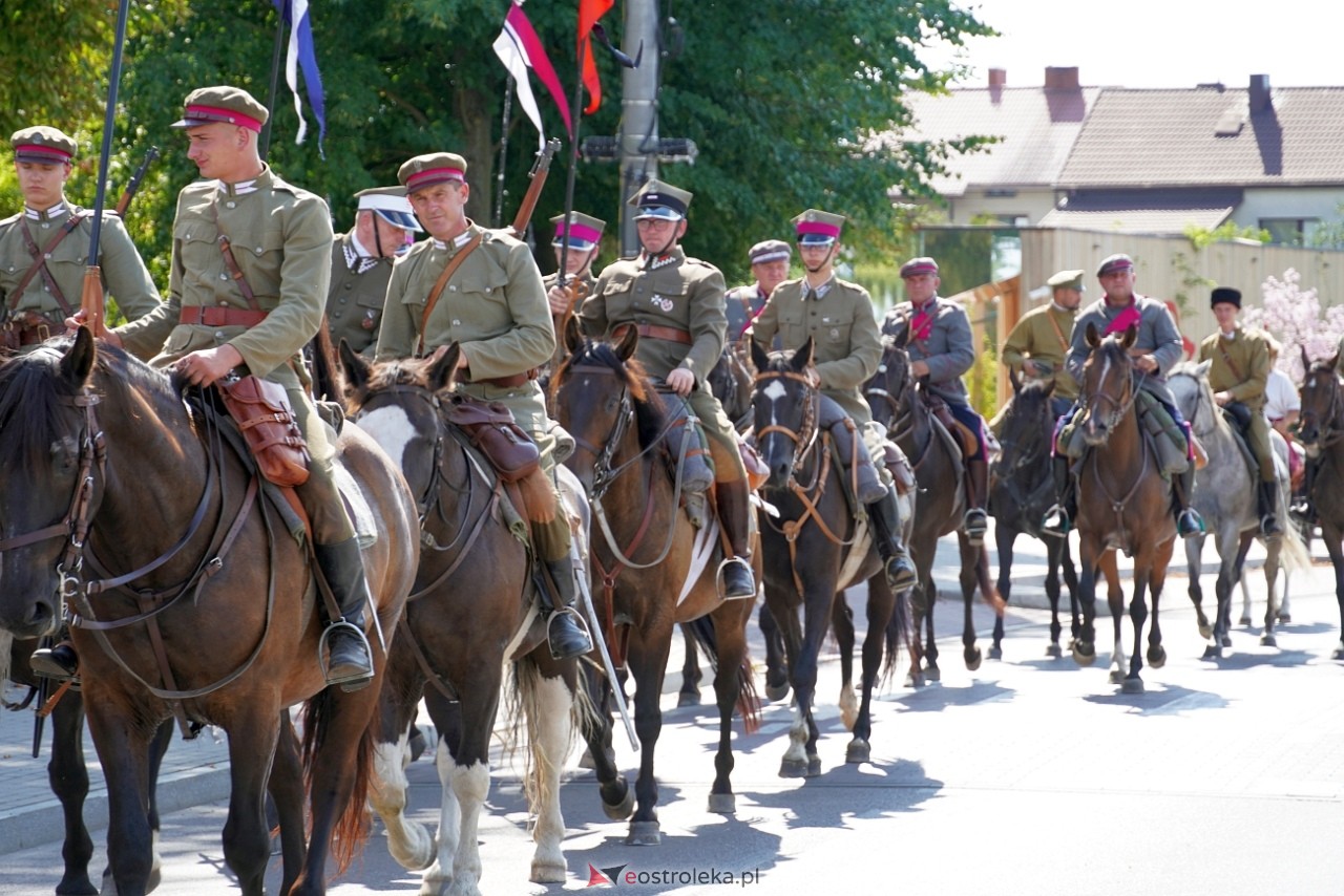Piknik Militarny w Rzekuniu [17.08.2024] - zdjęcie #3 - eOstroleka.pl