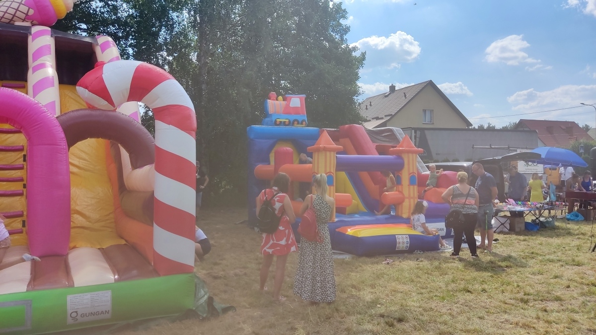 Piknik Radosne Wakacje 2 na Osiedlu Łazek [17.08.2024] - zdjęcie #17 - eOstroleka.pl