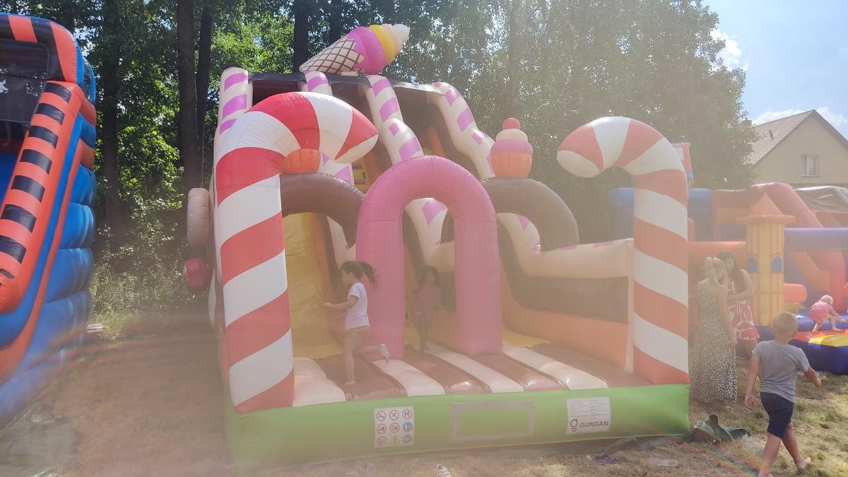 Piknik Radosne Wakacje 2 na Osiedlu Łazek [17.08.2024] - zdjęcie #6 - eOstroleka.pl