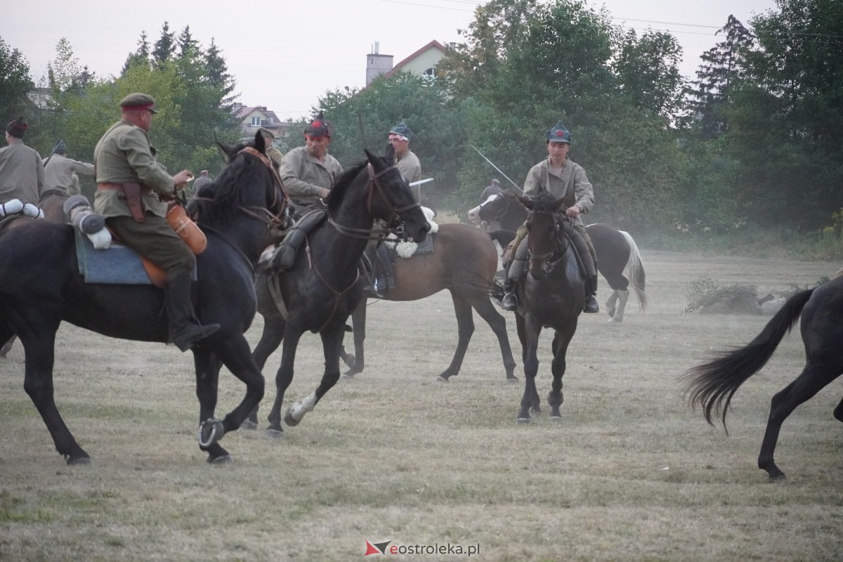 Rekonstrukcja historyczna Bolszewika goń! w Rzekuniu [17.08.2024] - zdjęcie #673 - eOstroleka.pl