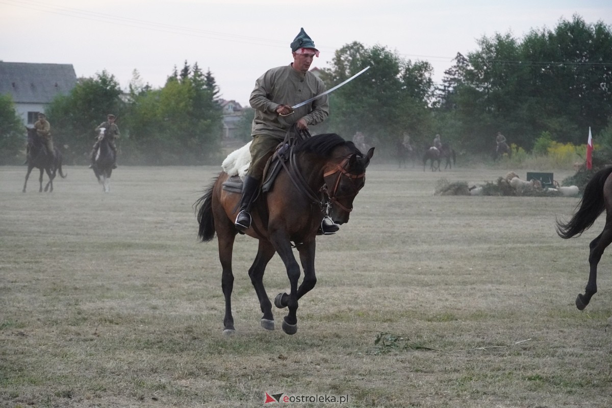 Rekonstrukcja historyczna Bolszewika goń! w Rzekuniu [17.08.2024] - zdjęcie #660 - eOstroleka.pl