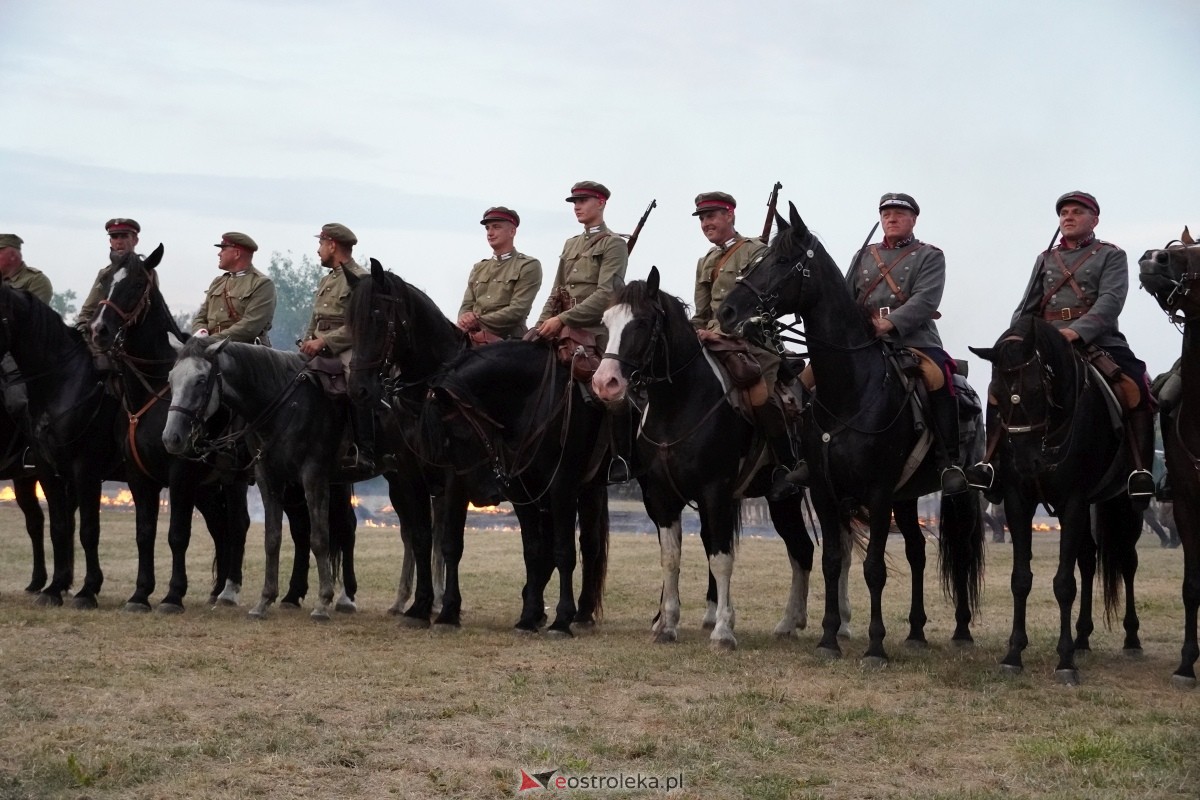 Rekonstrukcja historyczna Bolszewika goń! w Rzekuniu [17.08.2024] - zdjęcie #593 - eOstroleka.pl