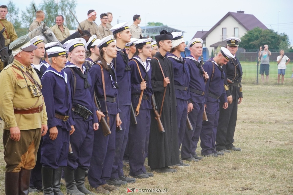 Rekonstrukcja historyczna Bolszewika goń! w Rzekuniu [17.08.2024] - zdjęcie #554 - eOstroleka.pl