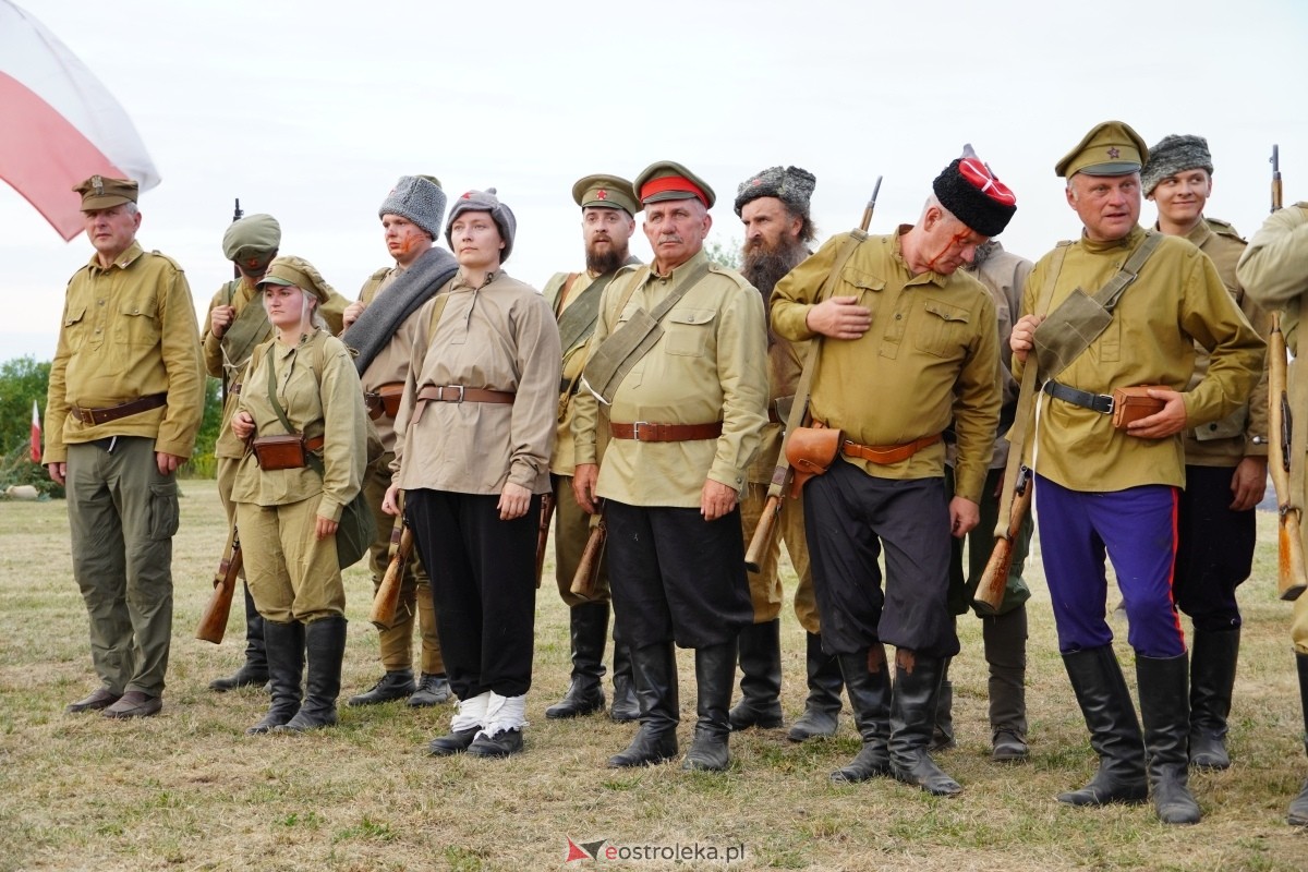 Rekonstrukcja historyczna Bolszewika goń! w Rzekuniu [17.08.2024] - zdjęcie #540 - eOstroleka.pl