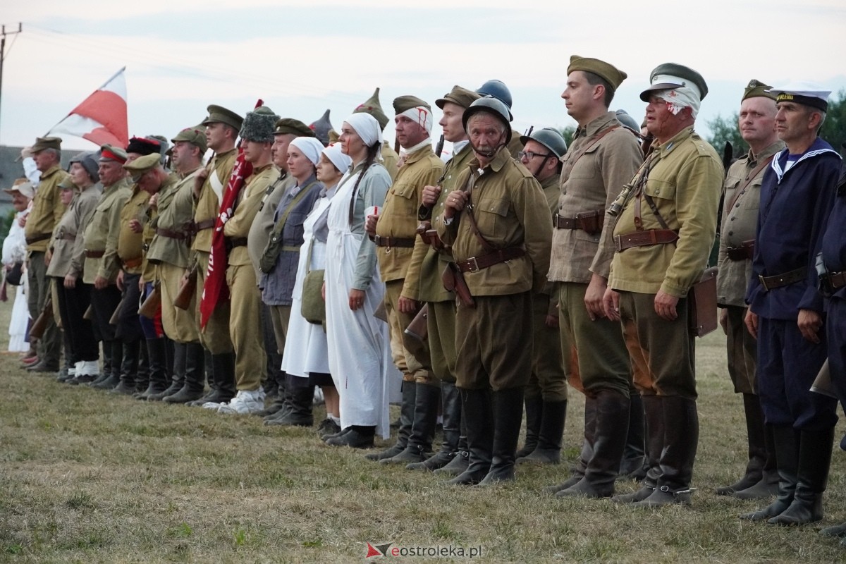 Rekonstrukcja historyczna Bolszewika goń! w Rzekuniu [17.08.2024] - zdjęcie #508 - eOstroleka.pl