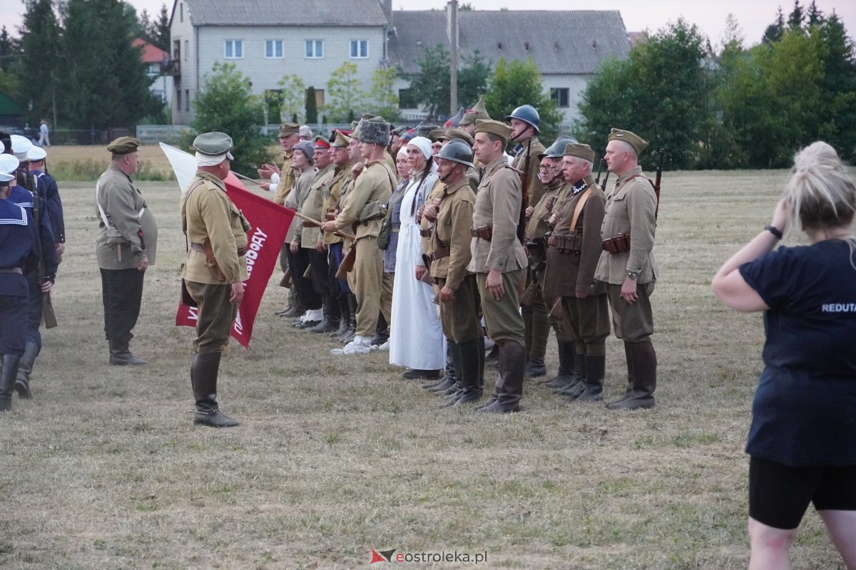 Rekonstrukcja historyczna Bolszewika goń! w Rzekuniu [17.08.2024] - zdjęcie #569 - eOstroleka.pl