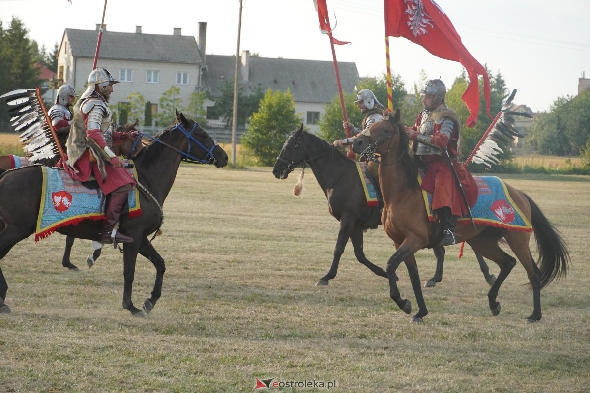 Rekonstrukcja historyczna Bolszewika goń! w Rzekuniu [17.08.2024] - zdjęcie #541 - eOstroleka.pl