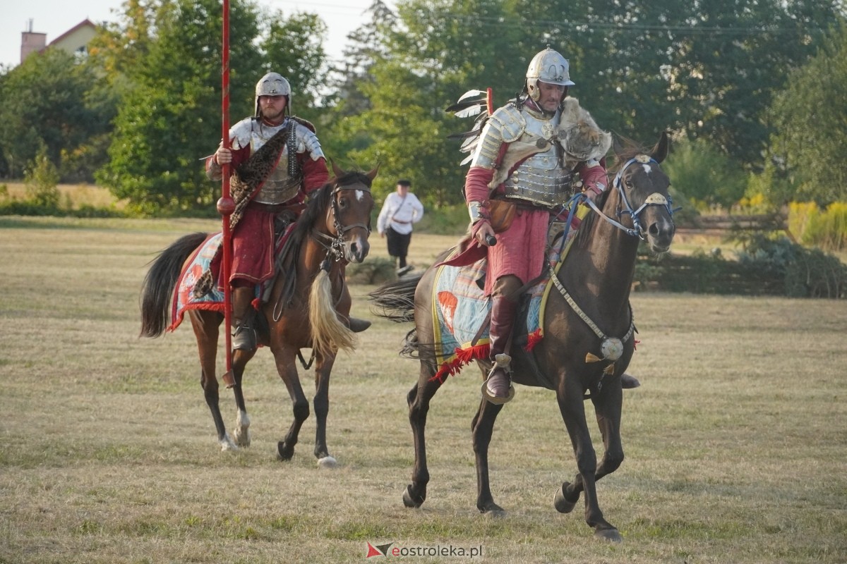 Rekonstrukcja historyczna Bolszewika goń! w Rzekuniu [17.08.2024] - zdjęcie #535 - eOstroleka.pl