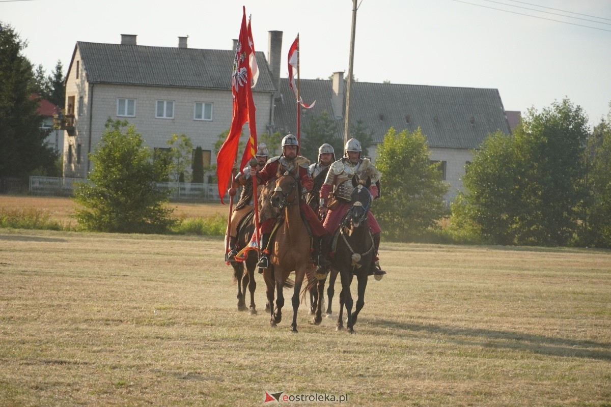 Rekonstrukcja historyczna Bolszewika goń! w Rzekuniu [17.08.2024] - zdjęcie #519 - eOstroleka.pl