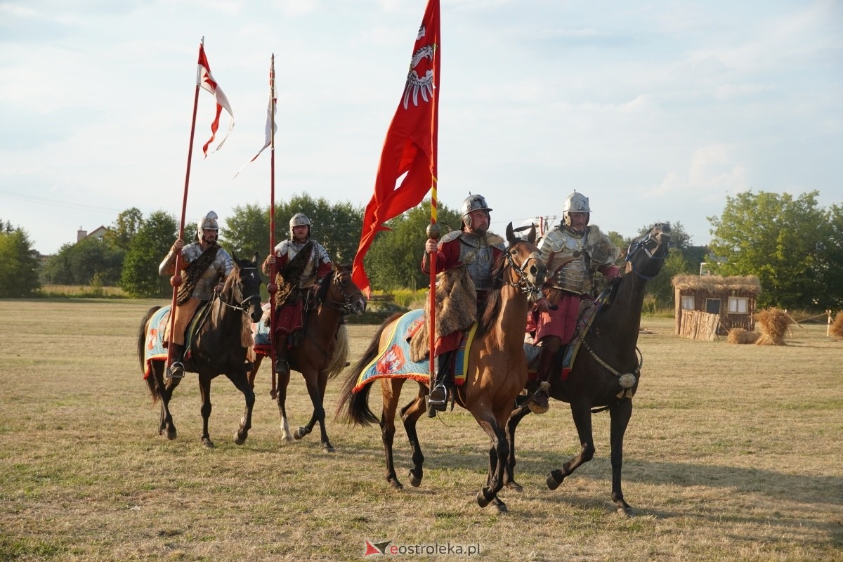 Rekonstrukcja historyczna Bolszewika goń! w Rzekuniu [17.08.2024] - zdjęcie #509 - eOstroleka.pl