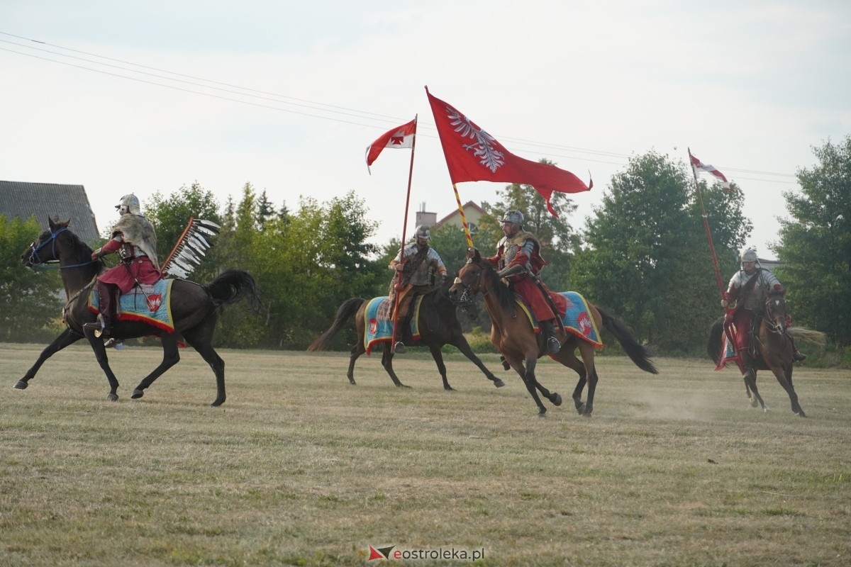 Rekonstrukcja historyczna Bolszewika goń! w Rzekuniu [17.08.2024] - zdjęcie #473 - eOstroleka.pl