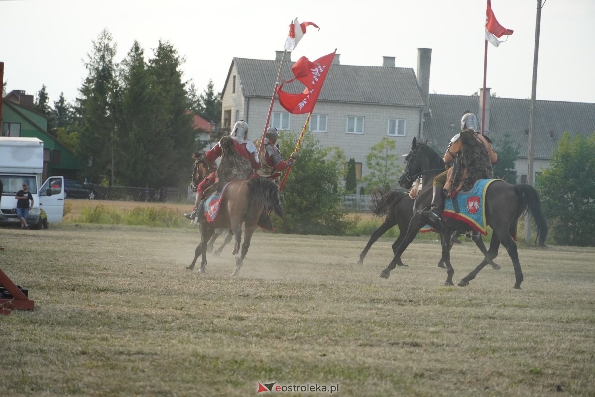 Rekonstrukcja historyczna Bolszewika goń! w Rzekuniu [17.08.2024] - zdjęcie #463 - eOstroleka.pl