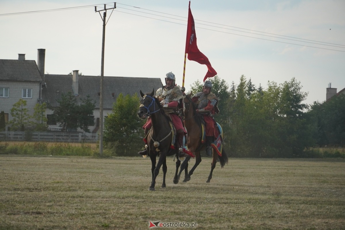 Rekonstrukcja historyczna Bolszewika goń! w Rzekuniu [17.08.2024] - zdjęcie #498 - eOstroleka.pl