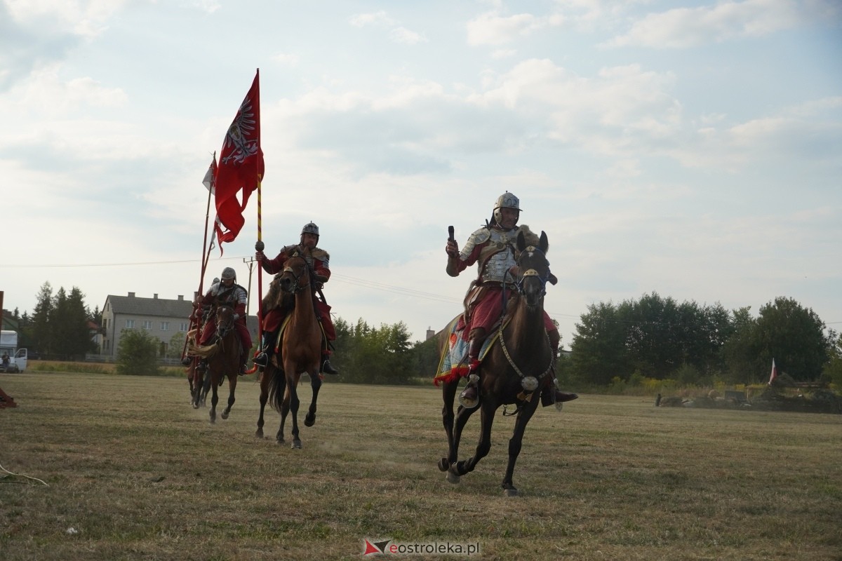 Rekonstrukcja historyczna Bolszewika goń! w Rzekuniu [17.08.2024] - zdjęcie #488 - eOstroleka.pl