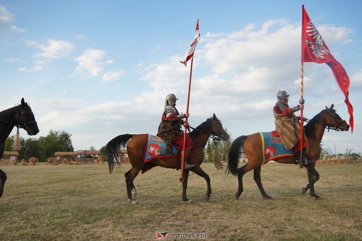 Rekonstrukcja historyczna Bolszewika goń! w Rzekuniu [17.08.2024] - zdjęcie #482 - eOstroleka.pl