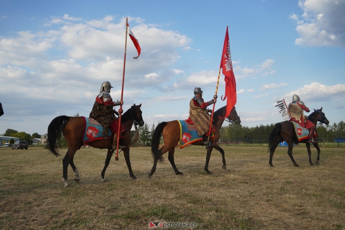 Rekonstrukcja historyczna Bolszewika goń! w Rzekuniu [17.08.2024] - zdjęcie #480 - eOstroleka.pl