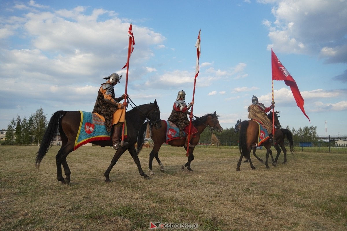 Rekonstrukcja historyczna Bolszewika goń! w Rzekuniu [17.08.2024] - zdjęcie #476 - eOstroleka.pl
