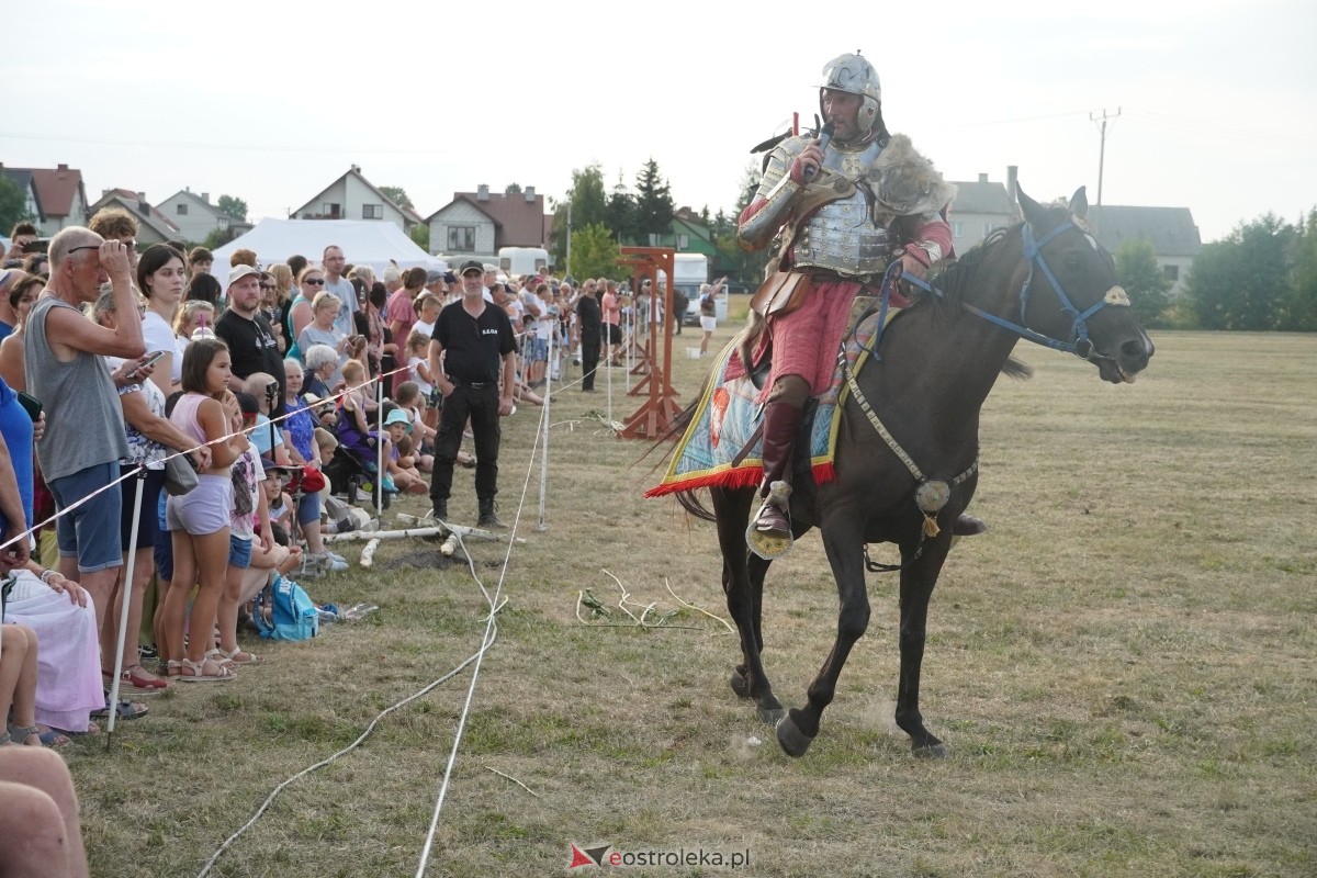 Rekonstrukcja historyczna Bolszewika goń! w Rzekuniu [17.08.2024] - zdjęcie #433 - eOstroleka.pl