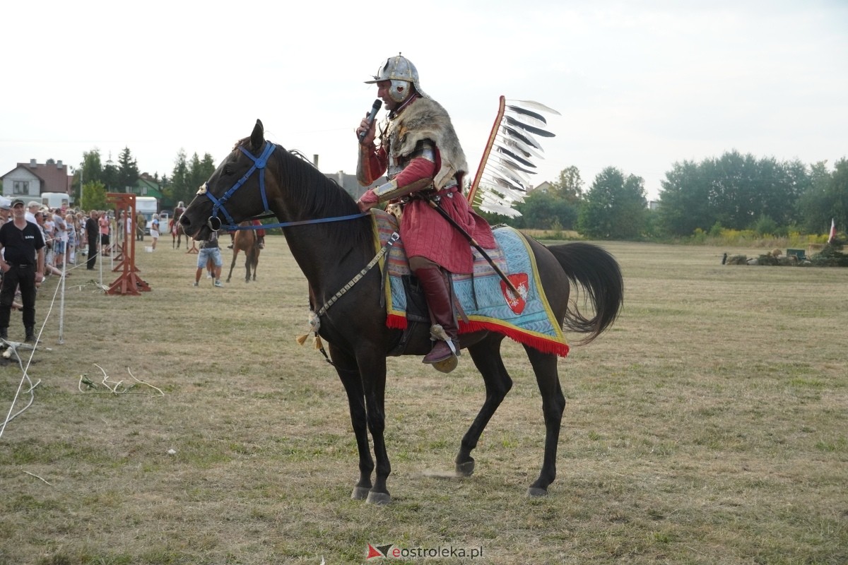 Rekonstrukcja historyczna Bolszewika goń! w Rzekuniu [17.08.2024] - zdjęcie #429 - eOstroleka.pl
