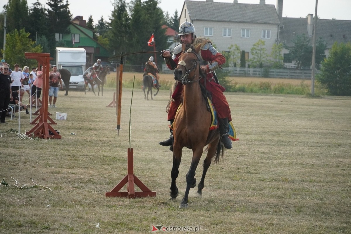 Rekonstrukcja historyczna Bolszewika goń! w Rzekuniu [17.08.2024] - zdjęcie #436 - eOstroleka.pl
