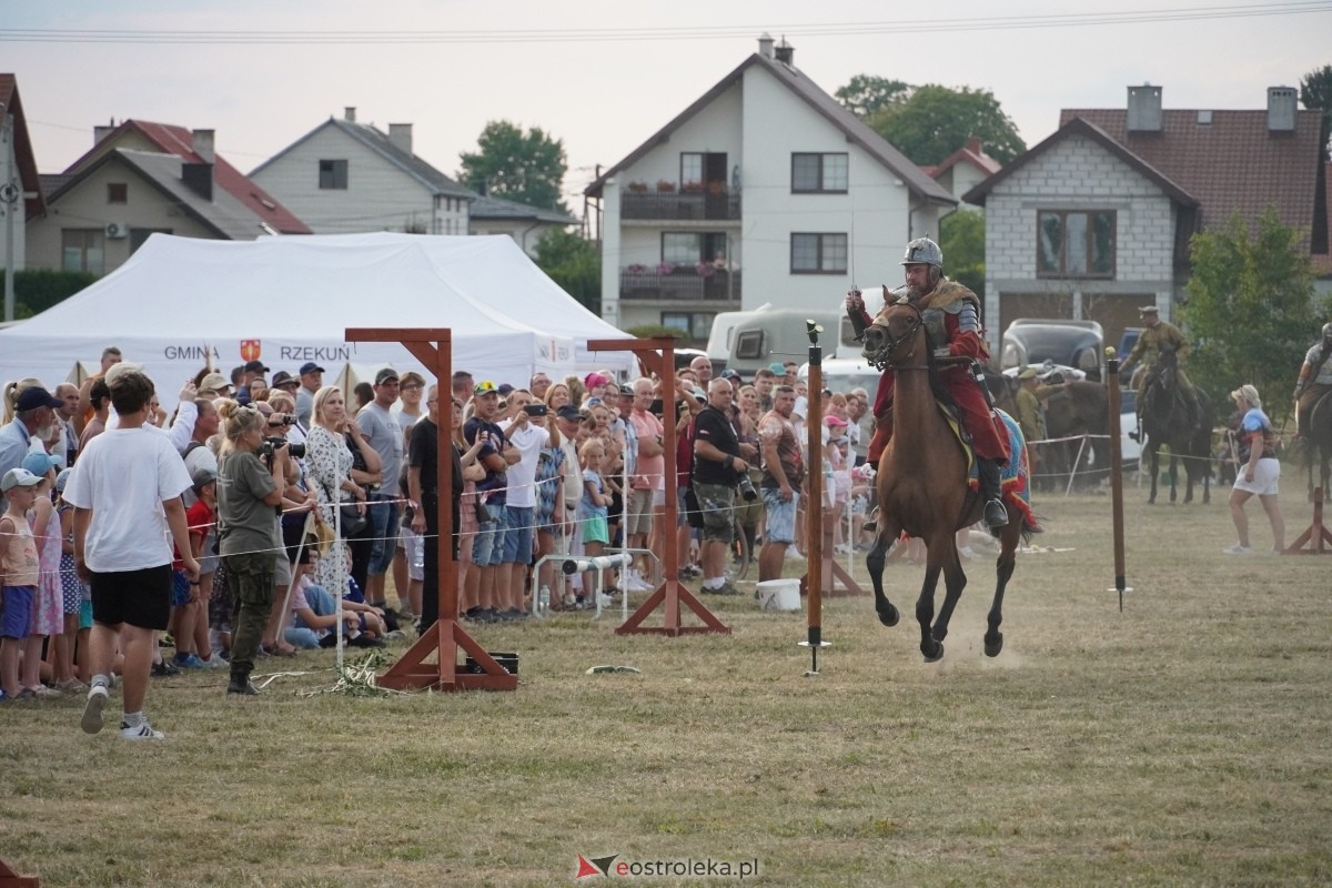 Rekonstrukcja historyczna Bolszewika goń! w Rzekuniu [17.08.2024] - zdjęcie #430 - eOstroleka.pl