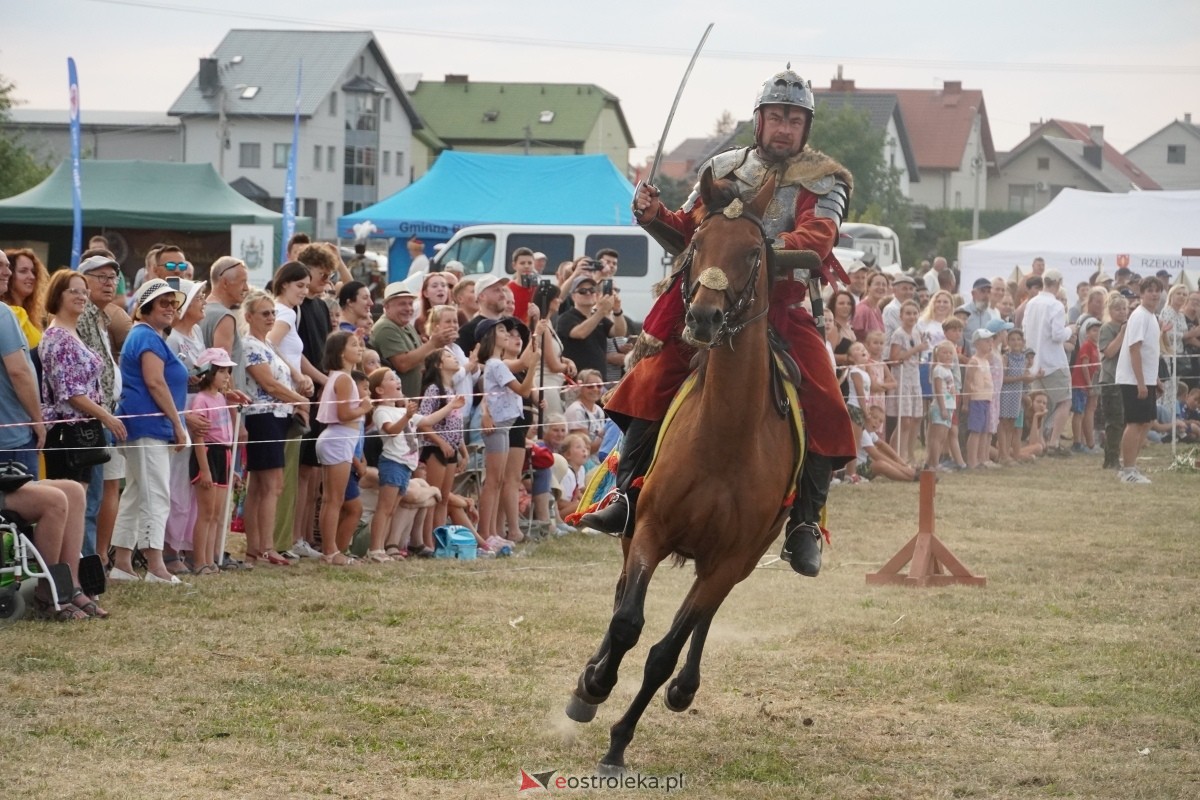 Rekonstrukcja historyczna Bolszewika goń! w Rzekuniu [17.08.2024] - zdjęcie #426 - eOstroleka.pl